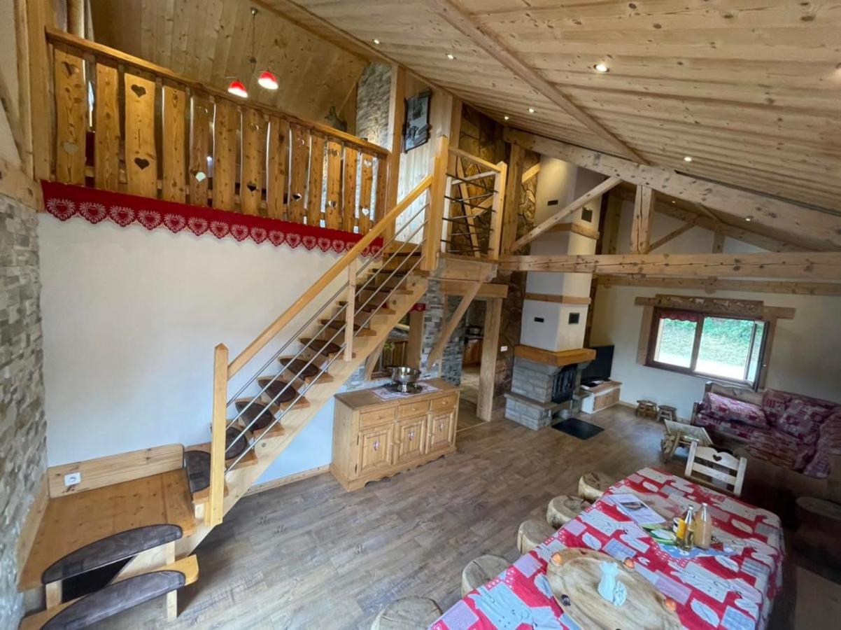 Chalet Spa Le Diamant Nathalie Mn La Rouge 拉布雷斯 外观 照片