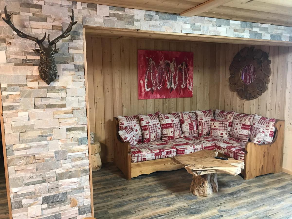 Chalet Spa Le Diamant Nathalie Mn La Rouge 拉布雷斯 外观 照片