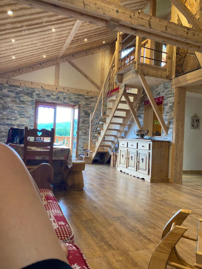 Chalet Spa Le Diamant Nathalie Mn La Rouge 拉布雷斯 外观 照片